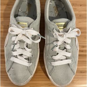 Puma canvas Green sneakers with white detail